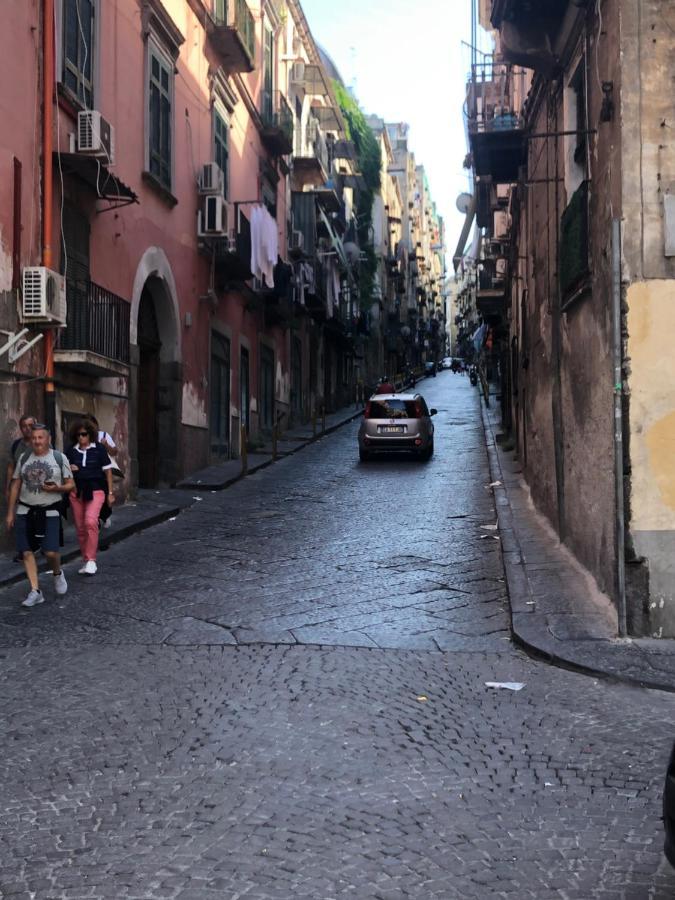 Il Basso Della Nonna Neapol Exteriér fotografie