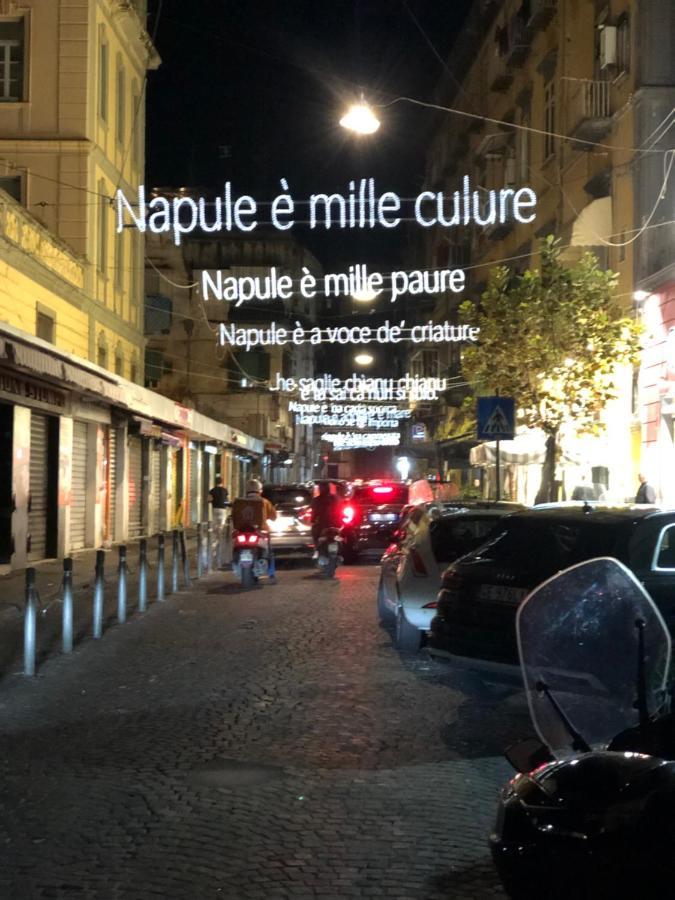 Il Basso Della Nonna Neapol Exteriér fotografie